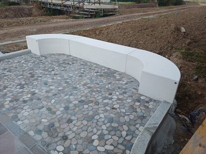 Panchina linea monolitica #2